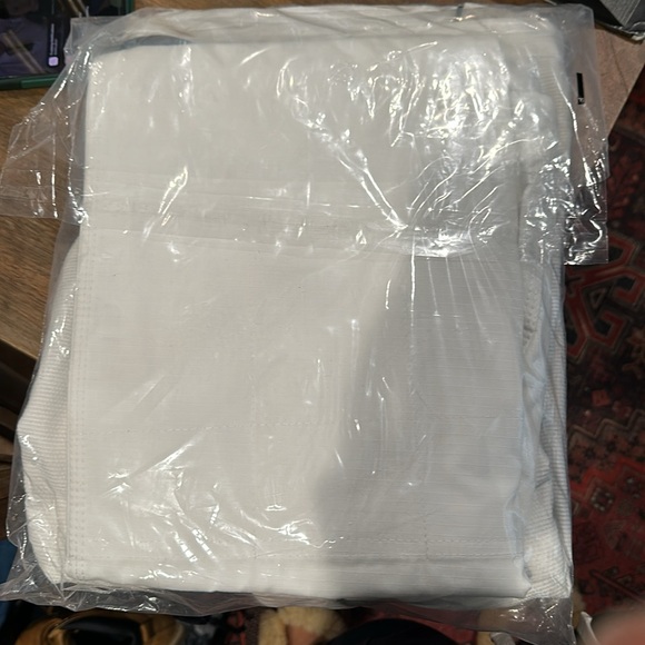 NEW Fuji Women’s W2 w/big patch, tags and in bag. Sizing chart also in photos. - Picture 2 of 9